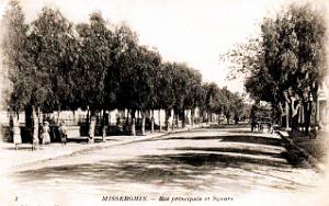 Misserghin - Rue principale et Square